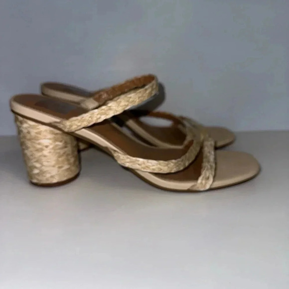 Women's DV by Dolce Vita Sandals, Size 7, Beige Straw Straps - Picture 8 of 14